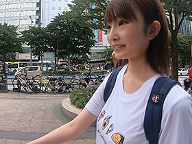 華奢なのに大食いの君は食欲も性欲も∞ 。〜博多で暮らす貧乳美少女フードファイターとわちゃんに会いに行きました〜 サンプル動画サムネイル